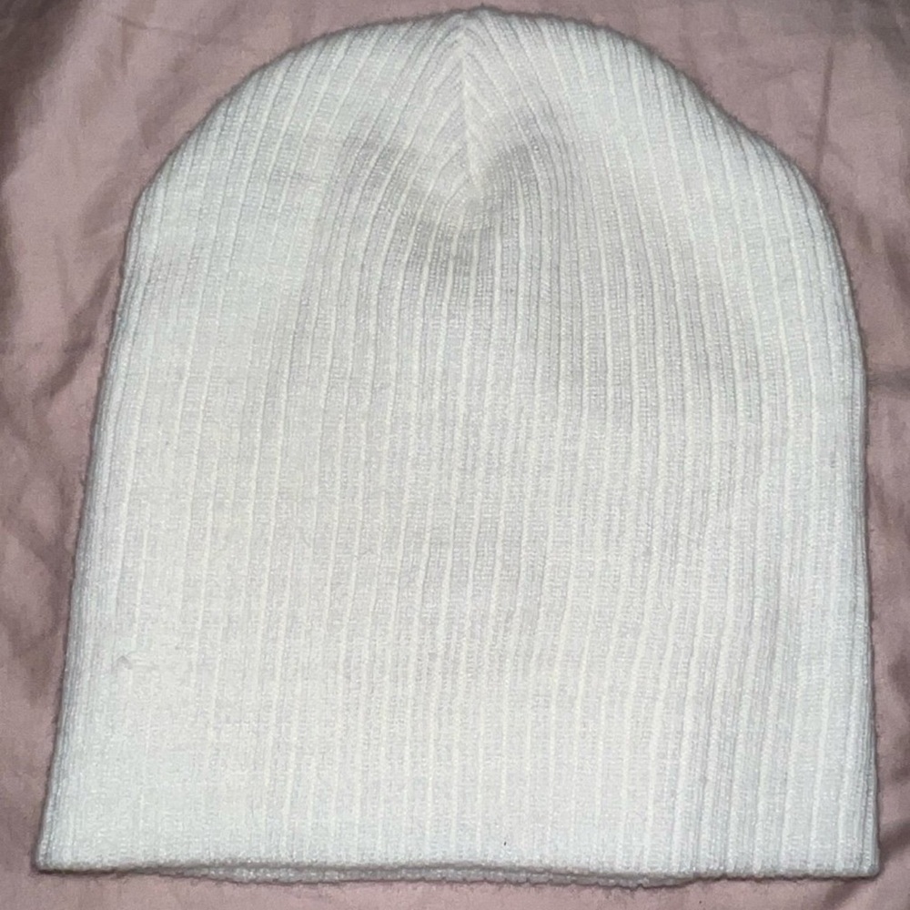 White Ribbed Knit Beanie - Picture 3 of 3